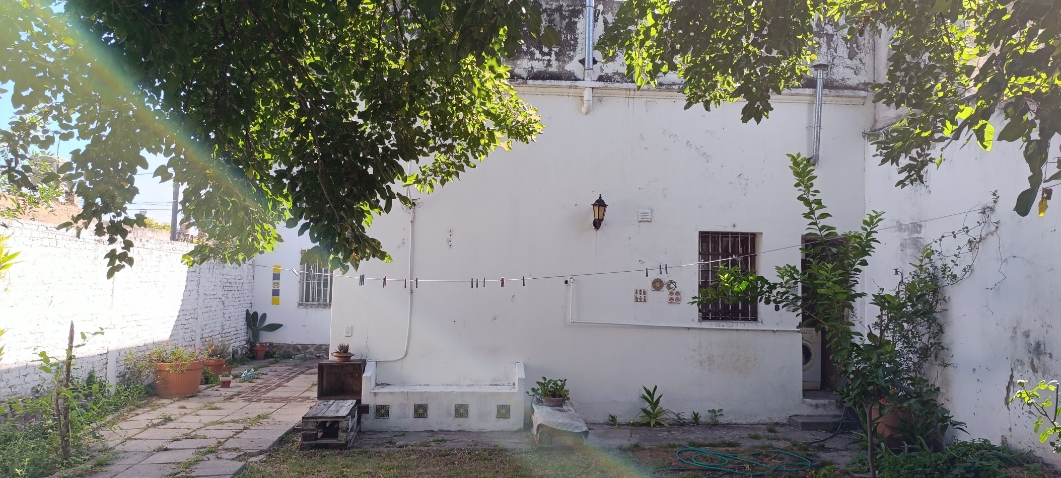VENTA Casa Barrio Providencia, 3 dormitorios 310m2 de terreno 240 cubiertos, posobilidad en altura zona D