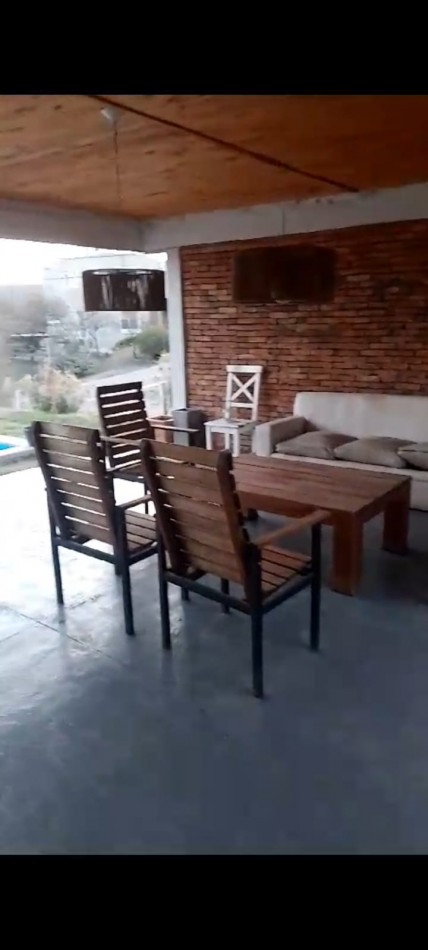 VENTA EXELENTE CASA EN BARRIO CERRADO CUMBRES DEL GOLF VILLA ALLENDE