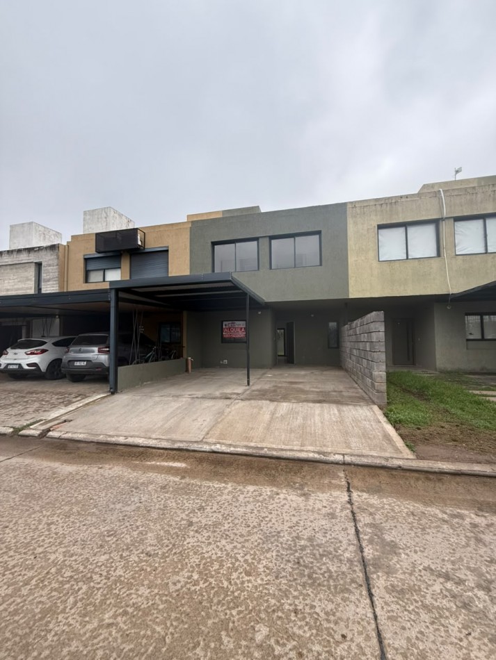ALQUILER Duplex 3 dormiotrios, 3 baños barrio cerrado Claros del Bosque